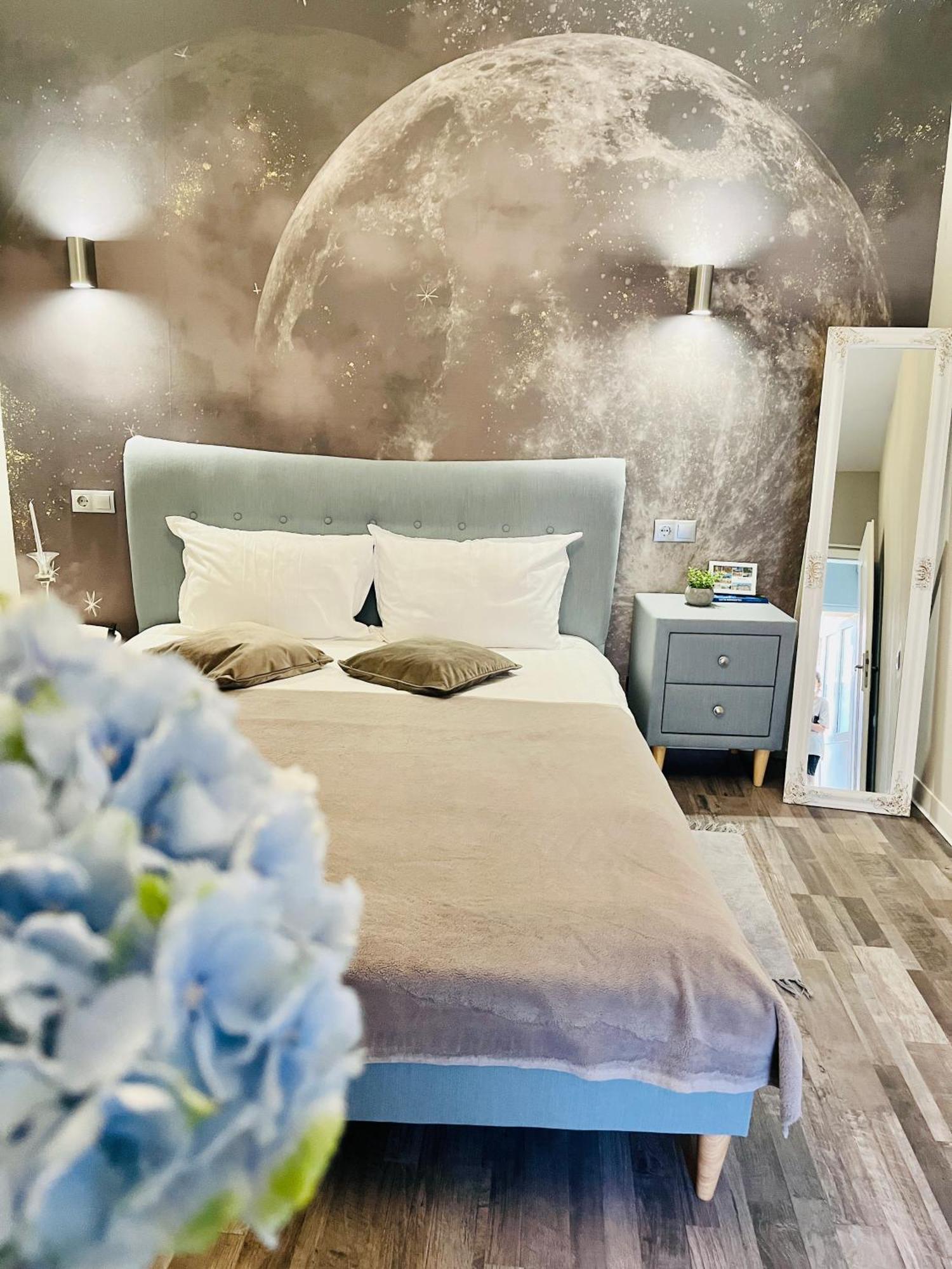 Moon And Sun Apartments ซีบิว ภายนอก รูปภาพ